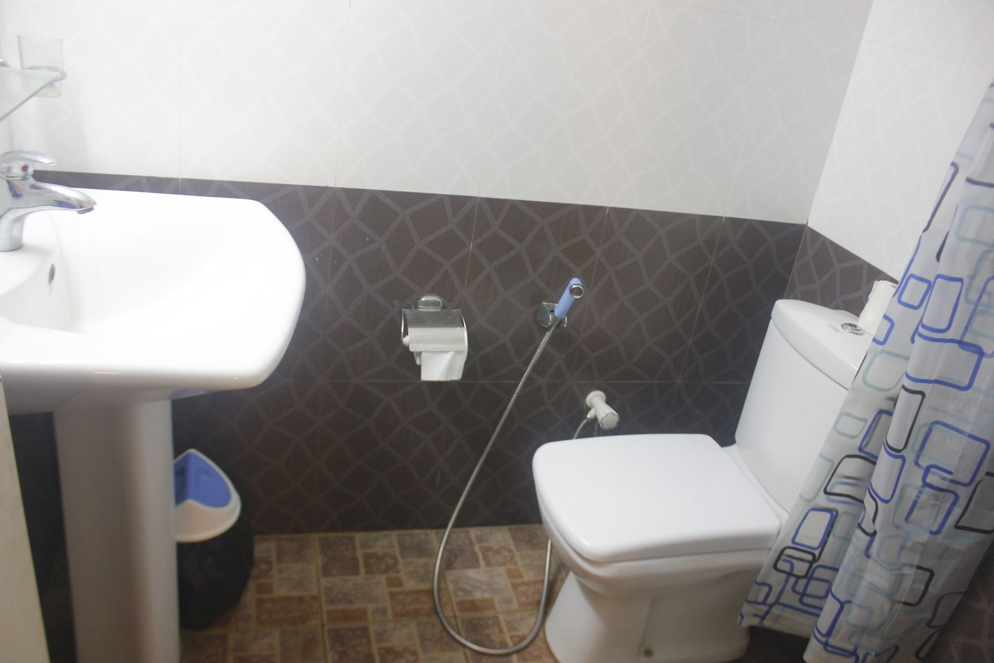 Star Hotel