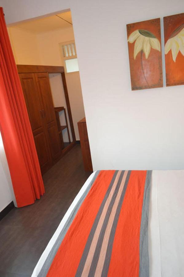 Star Hotel Negombo